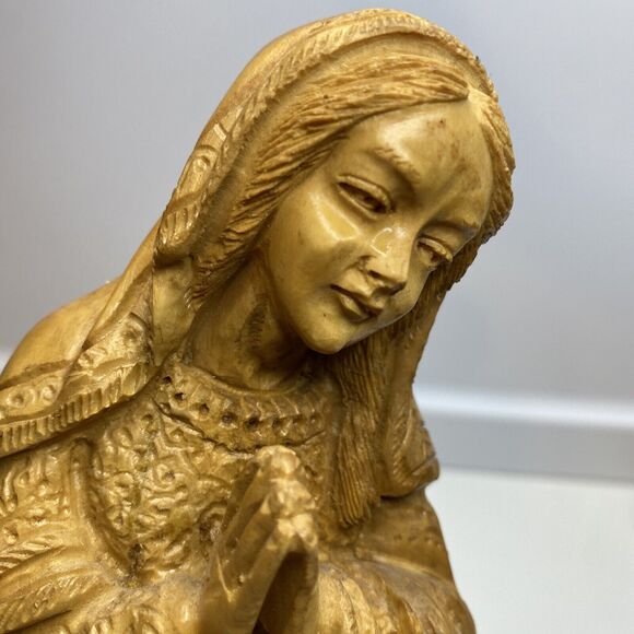 VTG Nativity Figure Mary Wood Kneeling Hand Carved 9 inches Tall Figurine - Picture 2 of 16